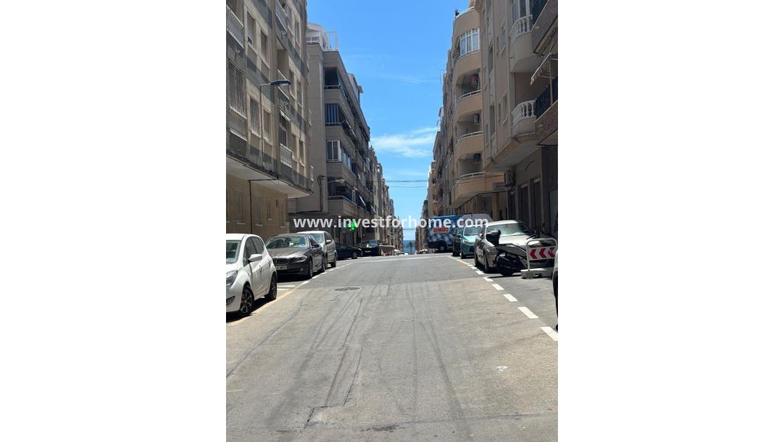 Reventa - Apartamento - Torrevieja - Playa del Cura