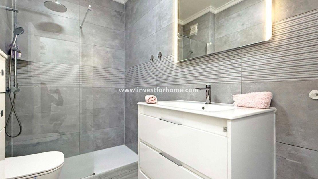 Reventa - Apartamento - Torrevieja - Playa del Cura