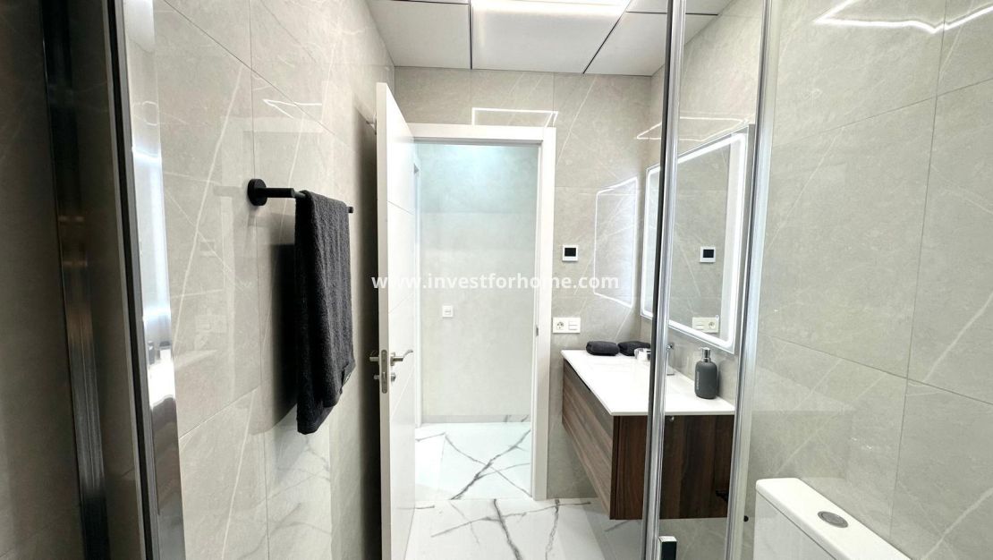 Reventa - Apartamento - Torrevieja - Playa del Cura