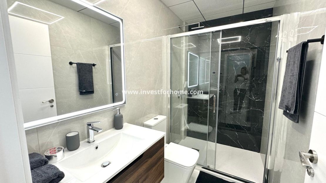 Reventa - Apartamento - Torrevieja - Playa del Cura