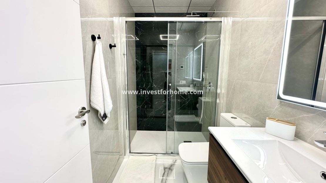 Reventa - Apartamento - Torrevieja - Playa del Cura