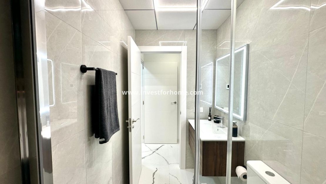 Reventa - Apartamento - Torrevieja - Playa del Cura