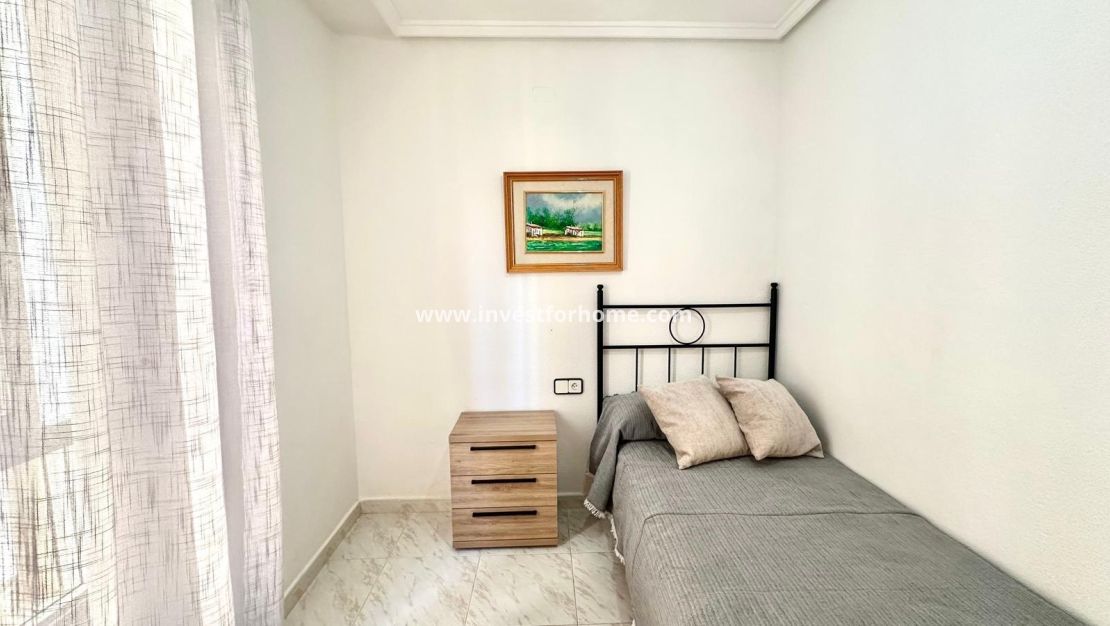 Reventa - Apartamento - Torrevieja - Playa del Cura