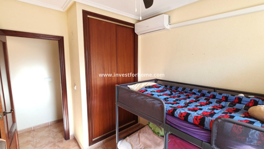 Reventa - Apartamento - Torrevieja - Playa del Cura