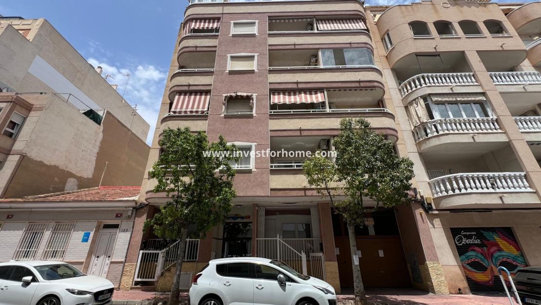 Reventa - Apartamento - Torrevieja - Playa del Cura