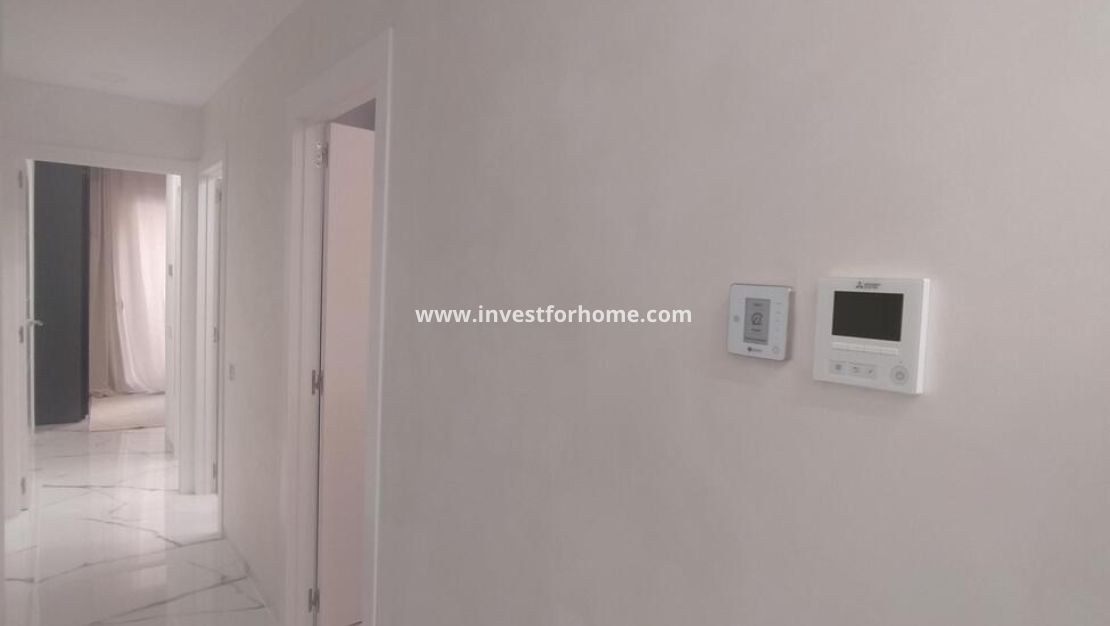 Reventa - Apartamento - Torrevieja - Playa del Cura