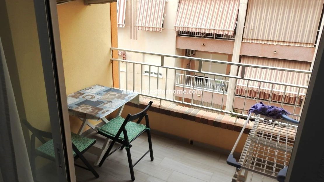 Reventa - Apartamento - Torrevieja - Playa del Cura