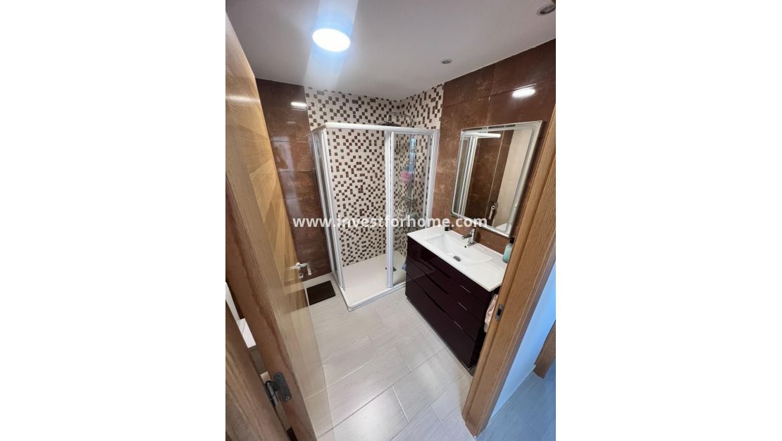 Reventa - Apartamento - Torrevieja - Playa del Cura