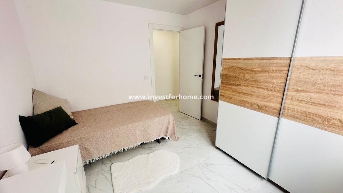 Reventa - Apartamento - Torrevieja - Playa del Cura