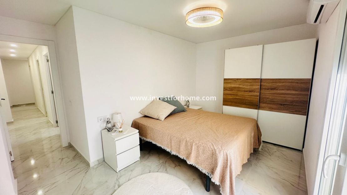 Reventa - Apartamento - Torrevieja - Playa del Cura