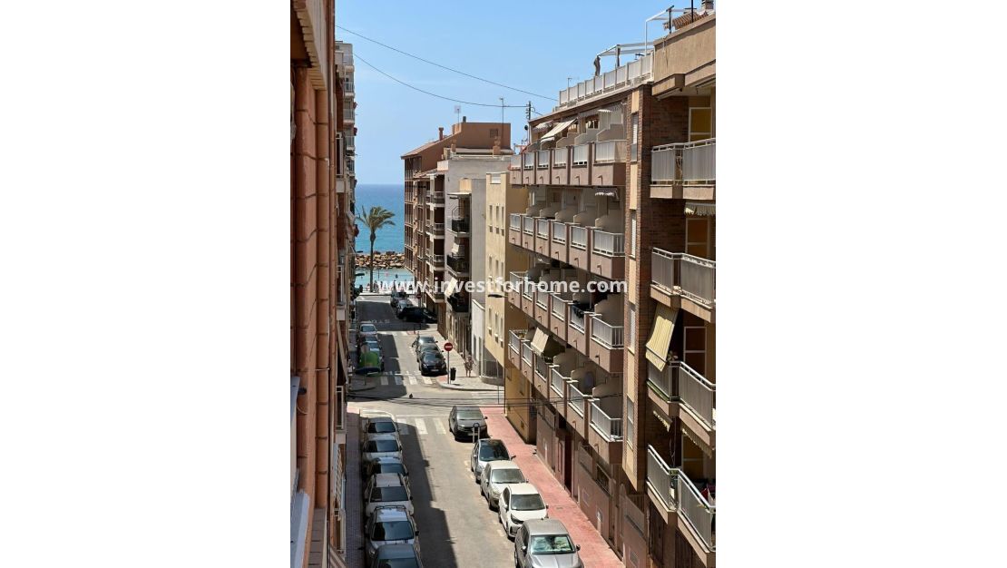 Reventa - Apartamento - Torrevieja - Playa del Cura