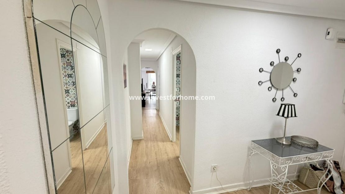 Reventa - Apartamento - Torrevieja - Playa del Cura