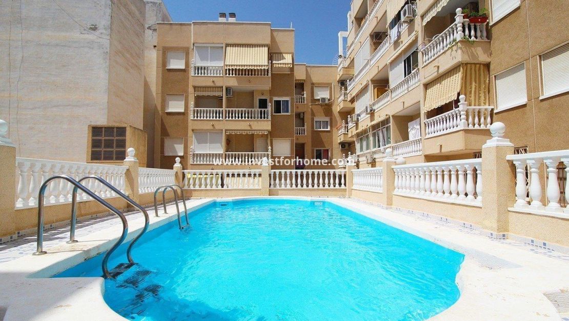 Reventa - Apartamento - Torrevieja - Playa del Cura