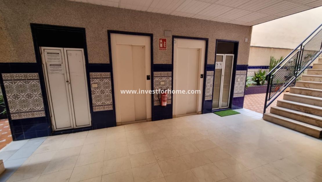 Reventa - Apartamento - Torrevieja - Playa del Cura