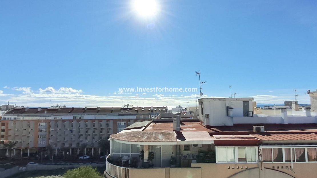 Reventa - Apartamento - Torrevieja - Playa del Cura