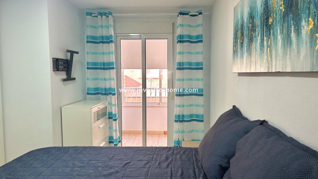 Reventa - Apartamento - Torrevieja - Playa del Cura