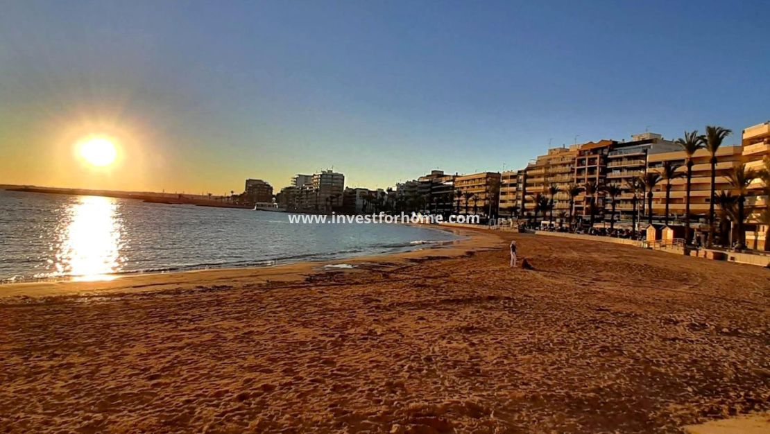 Reventa - Apartamento - Torrevieja - Playa del Cura