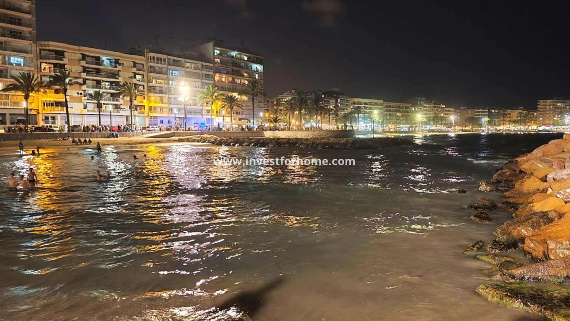 Reventa - Apartamento - Torrevieja - Playa del Cura