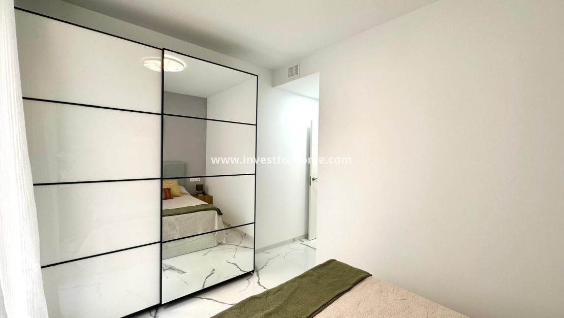 Reventa - Apartamento - Torrevieja - Playa del Cura