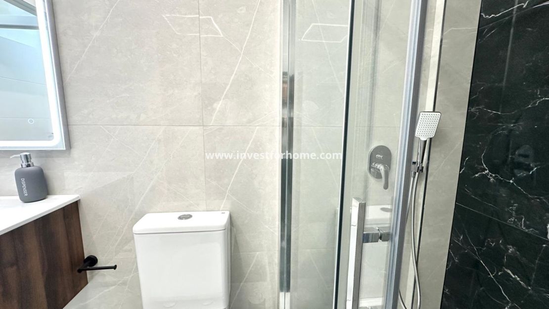 Reventa - Apartamento - Torrevieja - Playa del Cura