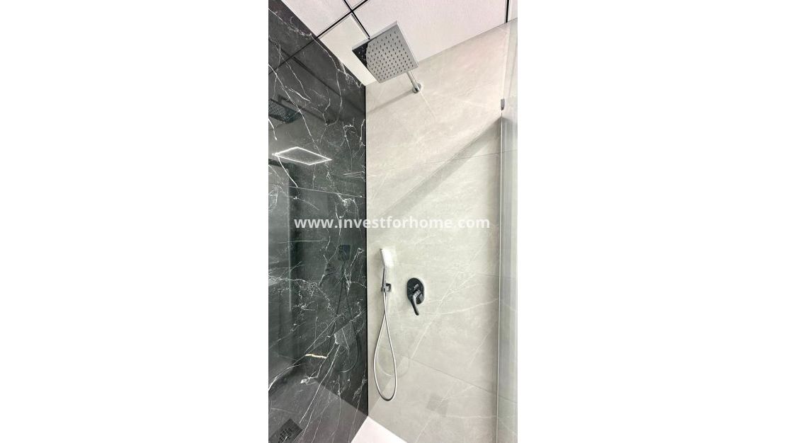 Reventa - Apartamento - Torrevieja - Playa del Cura