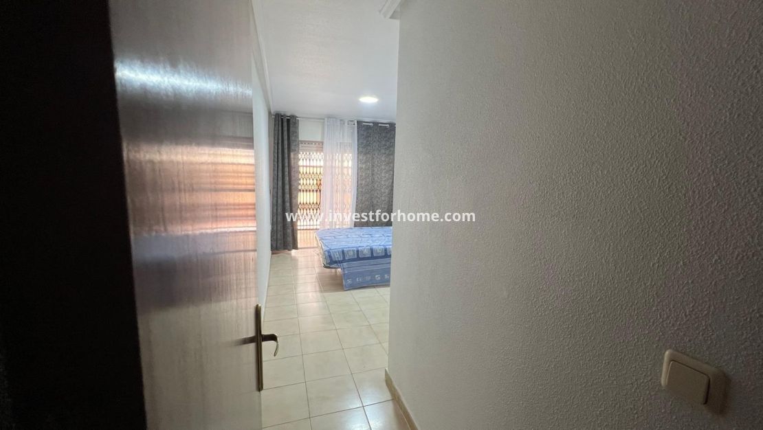 Reventa - Apartamento - Torrevieja - Playa del Cura