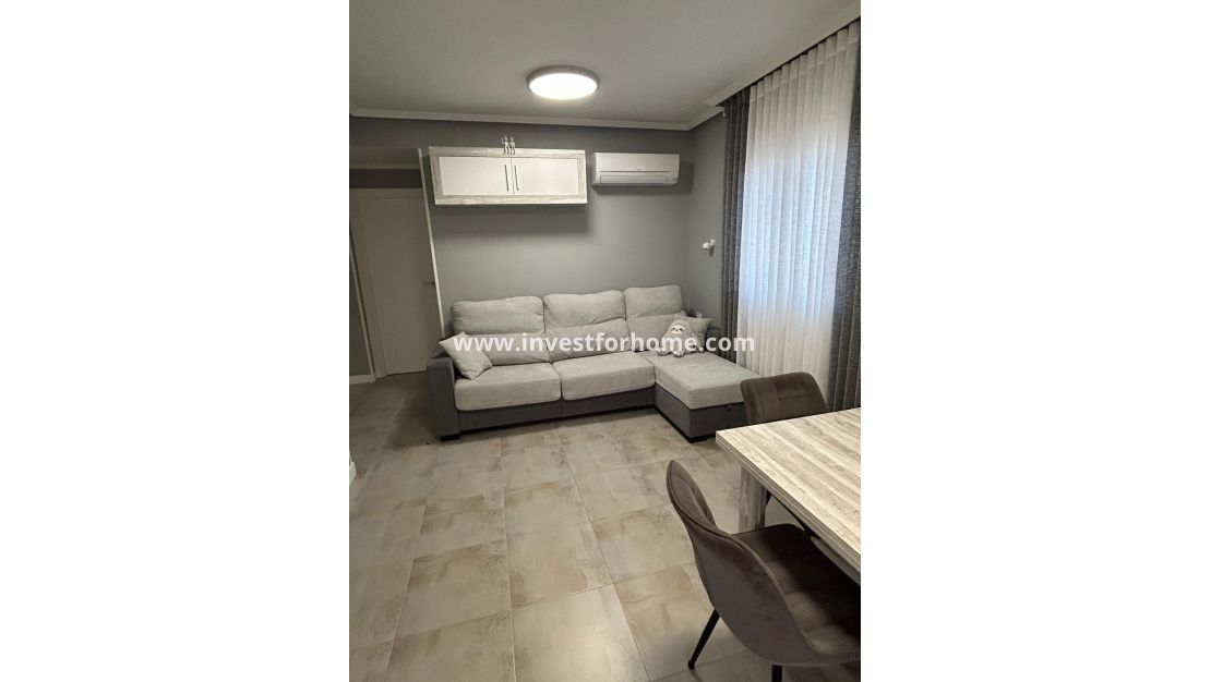 Reventa - Apartamento - Torrevieja - Playa del Cura