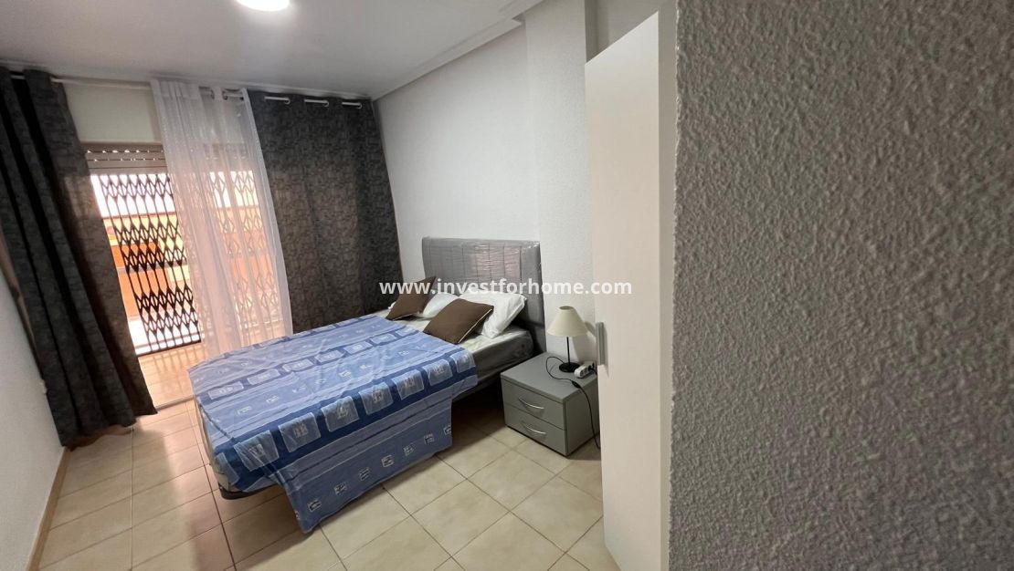 Reventa - Apartamento - Torrevieja - Playa del Cura
