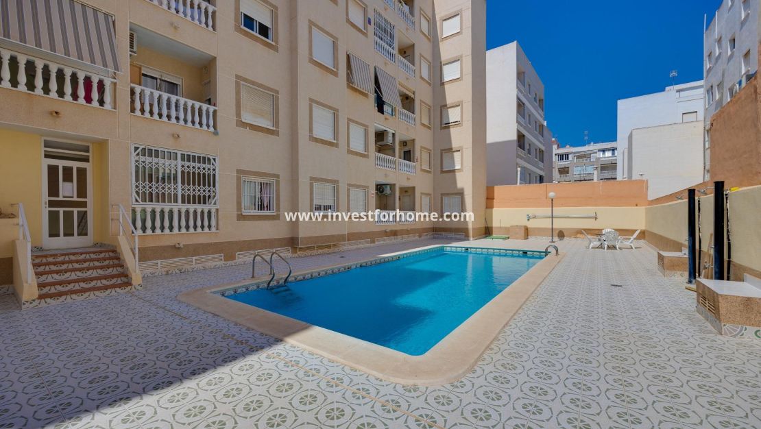 Reventa - Apartamento - Torrevieja - Playa del Cura