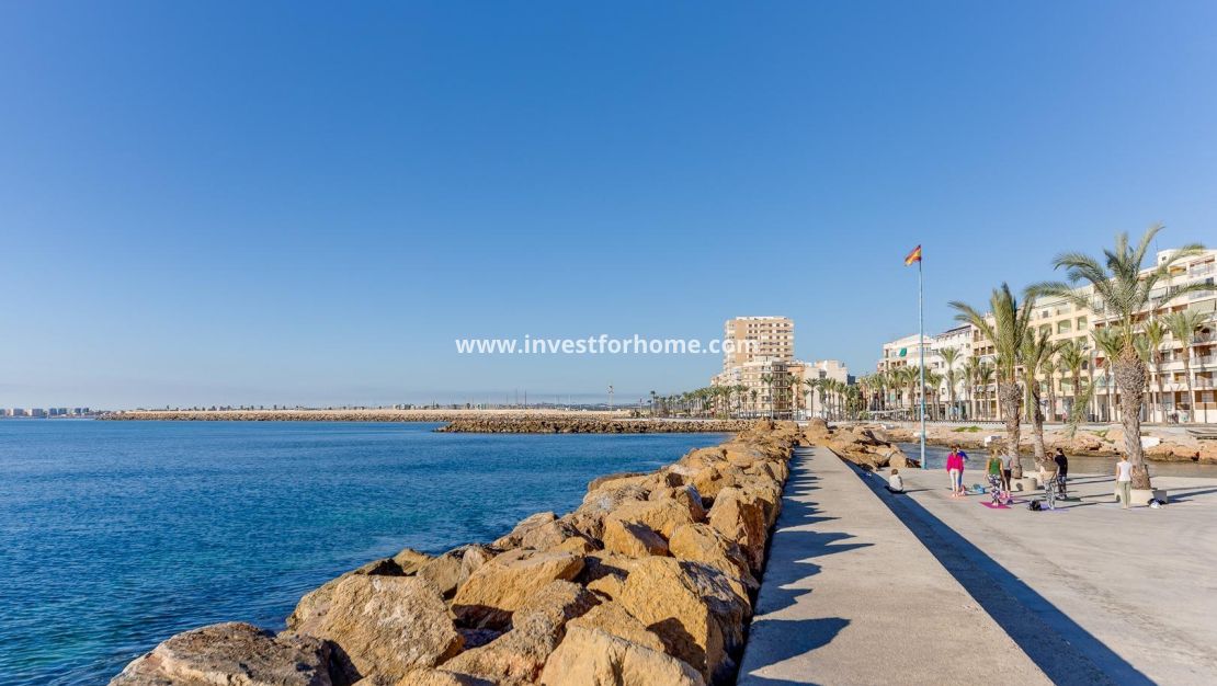 Reventa - Apartamento - Torrevieja - Playa del Cura