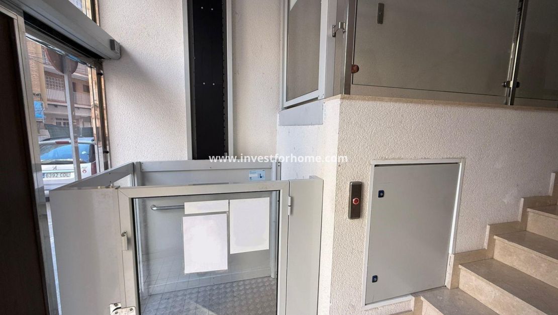 Reventa - Apartamento - Torrevieja - Playa del Cura