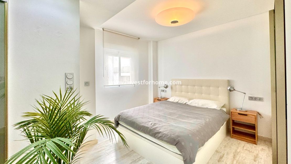 Reventa - Apartamento - Torrevieja - Playa del Cura