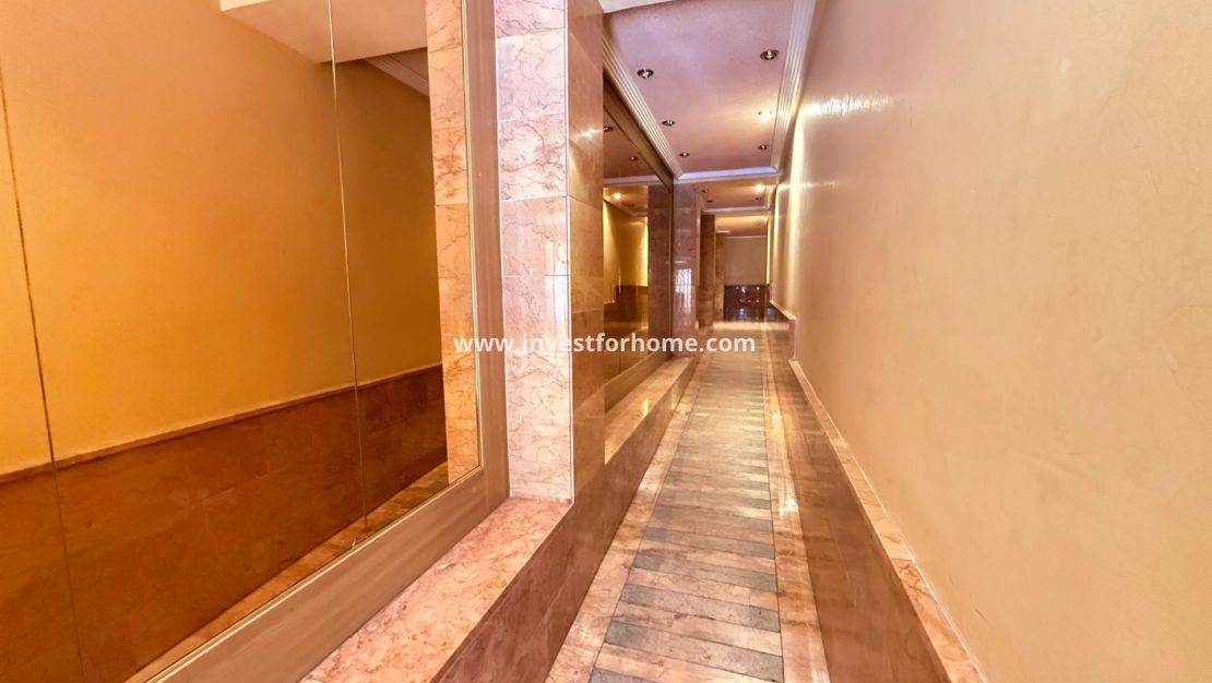 Reventa - Apartamento - Torrevieja - Playa del Cura