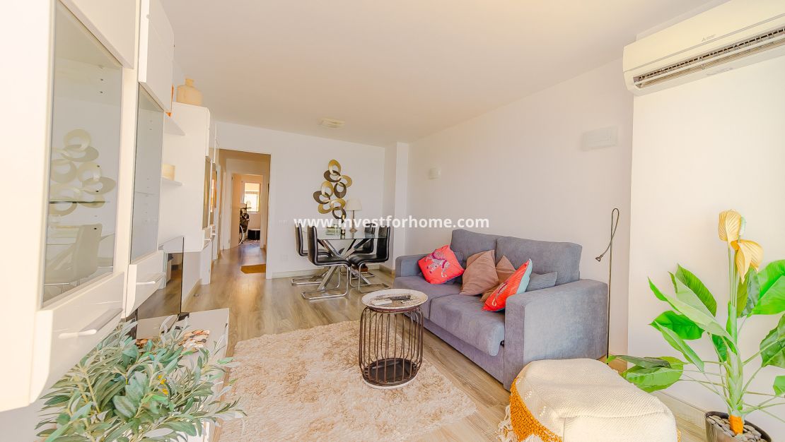 Reventa - Apartamento - Torrevieja - Playa del Cura