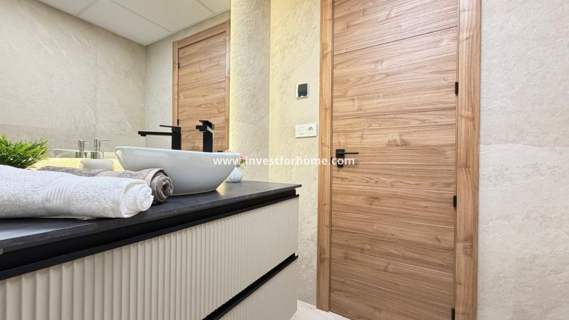 Reventa - Apartamento - Torrevieja - Playa del Cura