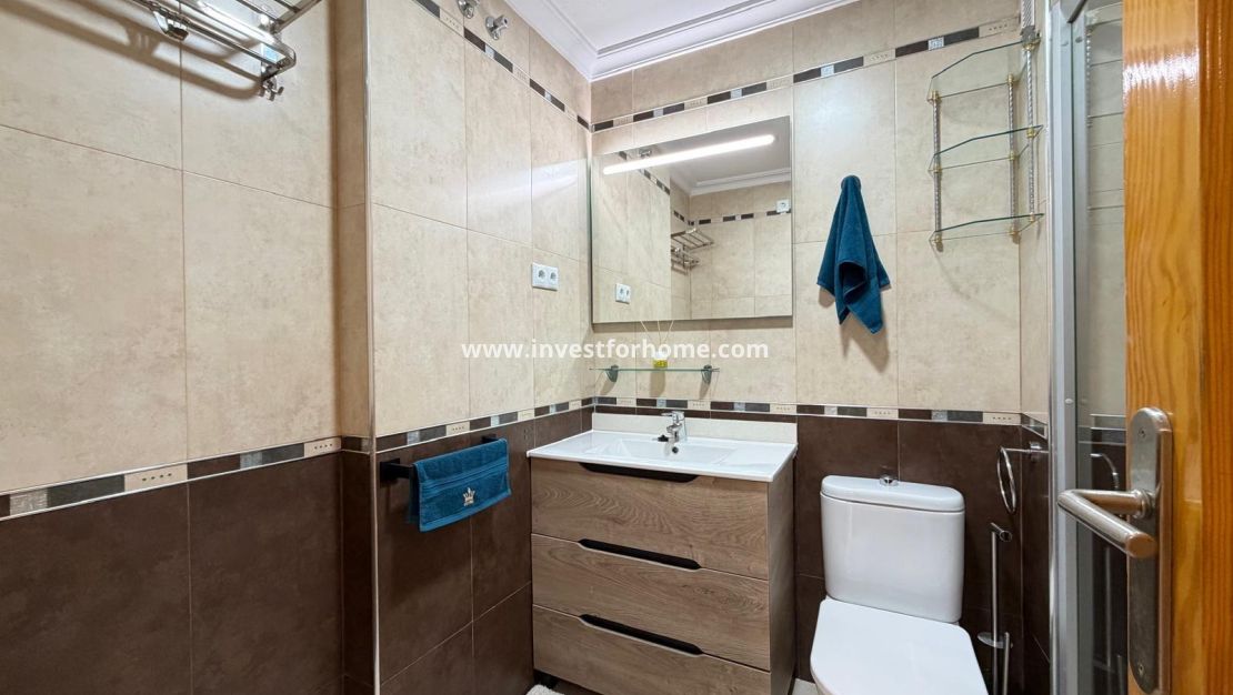Reventa - Apartamento - Torrevieja - Playa del Cura