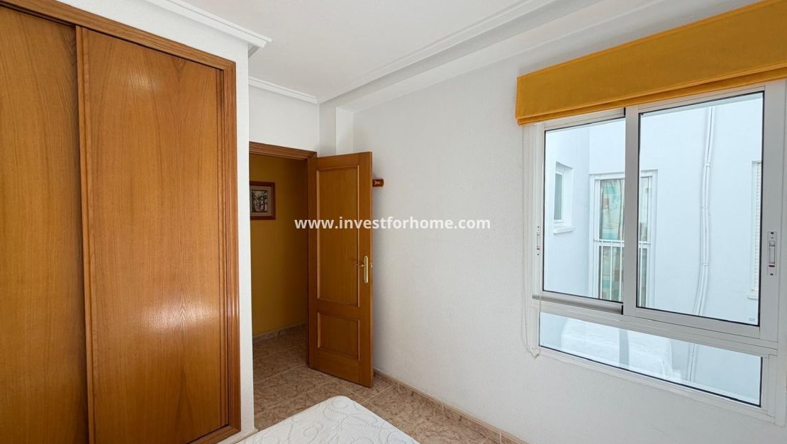 Reventa - Apartamento - Torrevieja - Playa del Cura