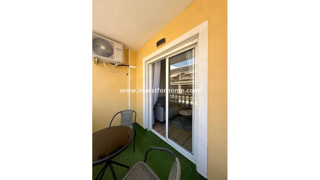 Reventa - Apartamento - Torrevieja - Playa del Cura