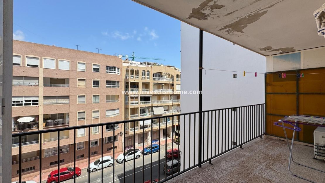Reventa - Apartamento - Torrevieja - Playa del Cura