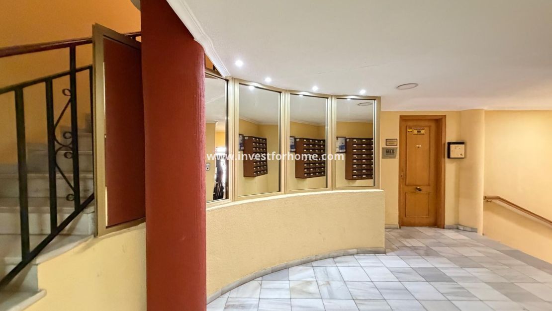 Reventa - Apartamento - Torrevieja - Playa del Cura