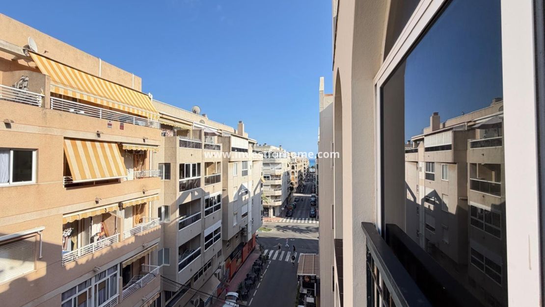 Reventa - Apartamento - Torrevieja - Playa del Cura