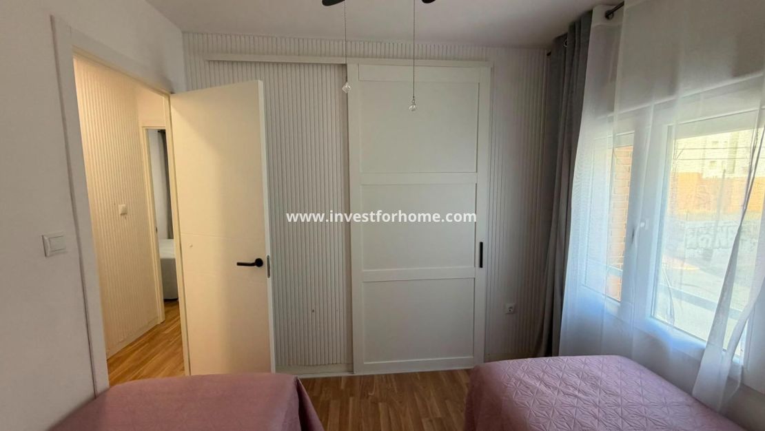 Reventa - Apartamento - Torrevieja - Playa del Cura