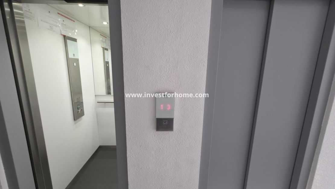 Reventa - Apartamento - Torrevieja - Playa del Cura