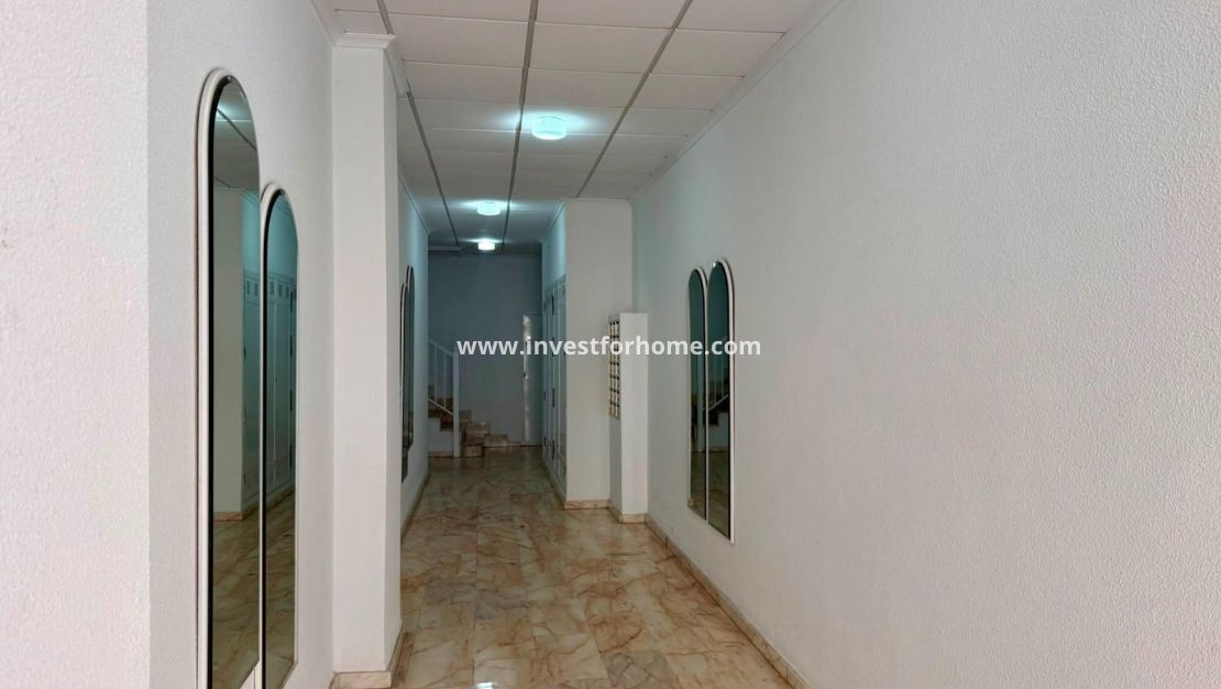 Reventa - Apartamento - Torrevieja - Playa del Cura