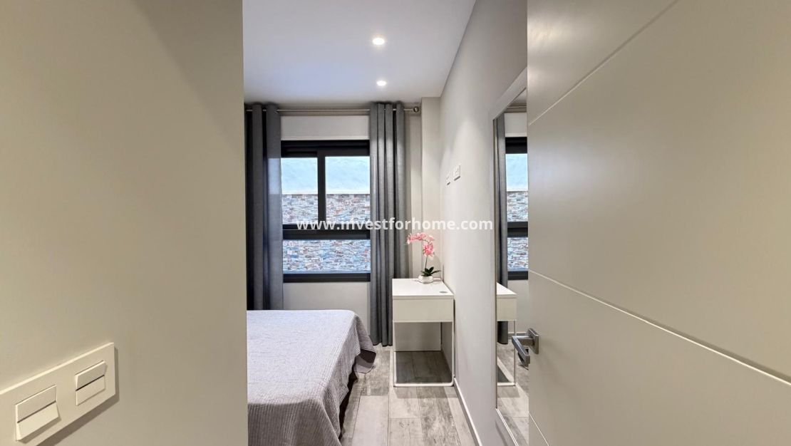 Reventa - Apartamento - Torrevieja - Playa del Cura