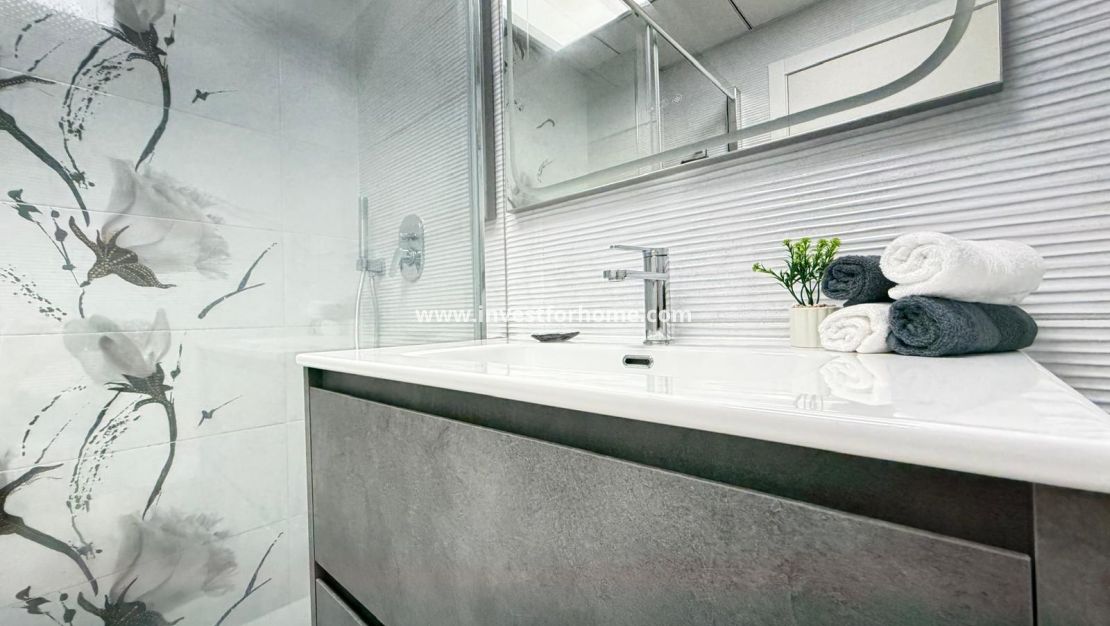 Reventa - Apartamento - Torrevieja - Playa del Cura
