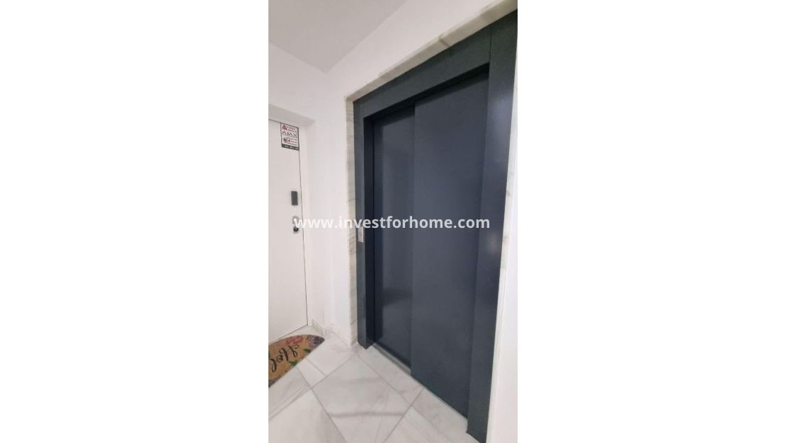 Reventa - Apartamento - Torrevieja - Playa del Cura
