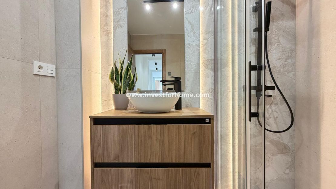 Reventa - Apartamento - Torrevieja - Playa del Cura