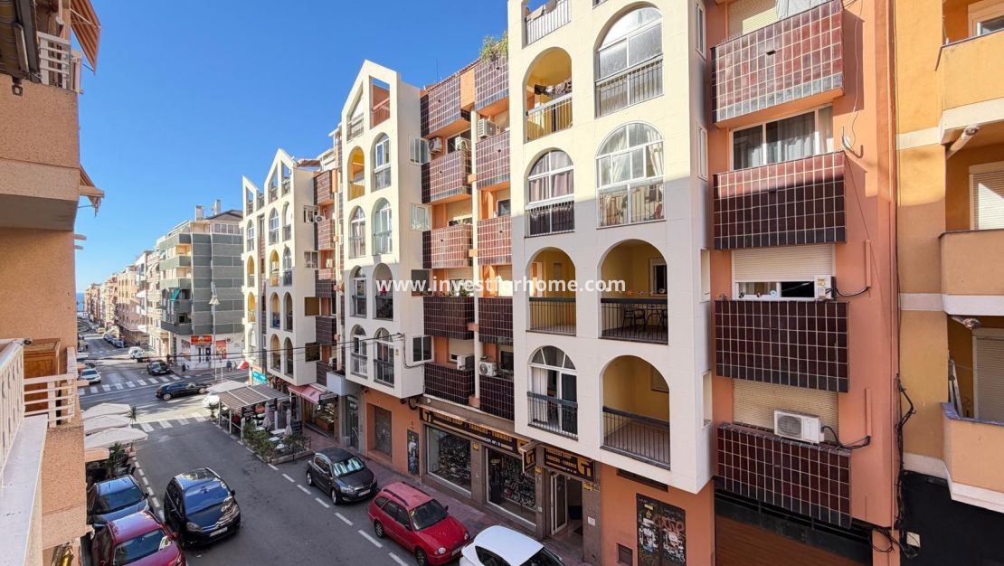 Reventa - Apartamento - Torrevieja - Playa del Cura