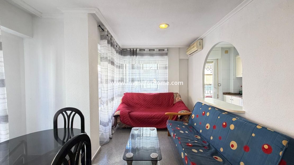 Reventa - Apartamento - Torrevieja - Playa del Cura